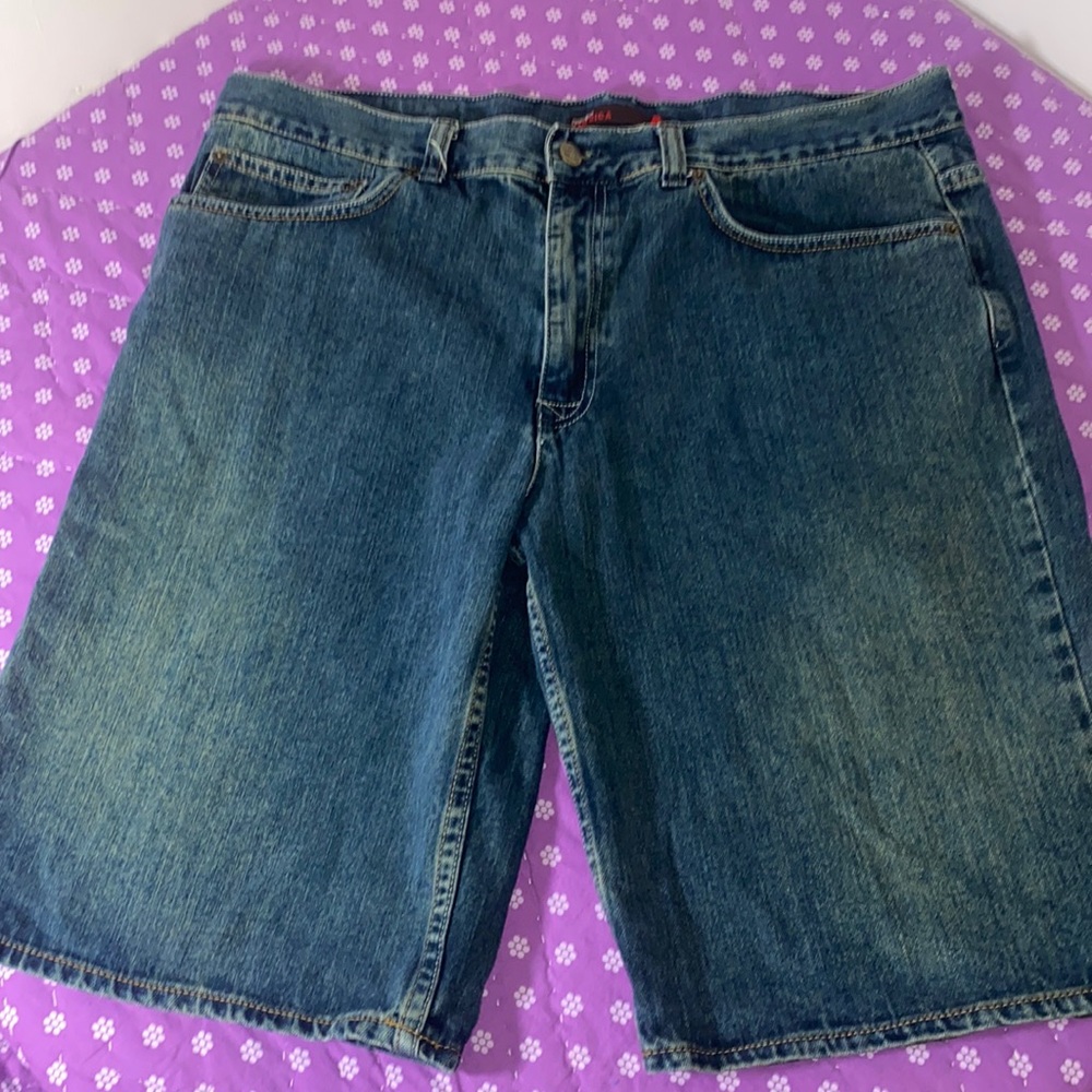 Perry Ellis America jean shorts